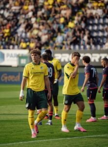 Debut Gemilang, Ole Romeny Cetak Gol Saat Fortuna Tahan PSV 2-2