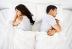 Kesibukan pekerjaan menjadi salah satu penyebab kehidupan seks mulai terasa hambar/Foto : Ilustrasi Dok. Getty Images