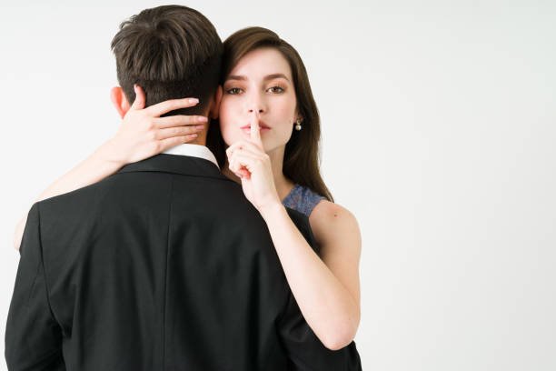 Survei RANT Casino mengungkap 13 profesi paling rawan perselingkuhan, 2 diantaranya guru dan tentara/Foto : Ilustrasi Dok. iStock