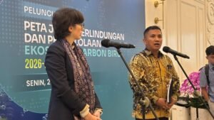 Deputi Bidang Pangan, Sumber Daya Alam, dan Lingkungan Hidup Kementerian PPN/Bappenas Leonardo A.A. Teguh Sambodo, di sela agenda Peluncuran Peta Jalan Perlindungan dan Pengelolaan Ekosistem Karbon Biru 2026-2045 di Gedung Bappenas RI, Jakarta, Senin (21/9)/Foto : Dok. GPriority (Nindya Farhah Azzahrah)