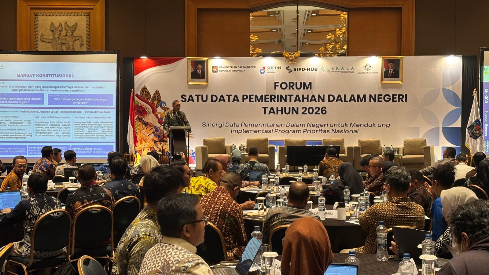 Sekretaris Jenderal Kementerian Sosial RI, Dr. Robben Rico, saat memberikan sambutan dalam pembukaan agenda Forum Satu Data Pemerintahan Dalam Negeri Tahun 2026, Selasa (22/9) di Hotel Aryaduta, Jakarta/Foto : Dok. GPriority (Nindya Farhah Azzahrah)