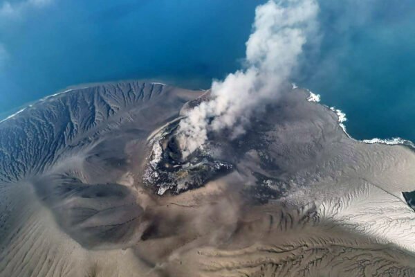 Enam gunung api aktif di Indonesia tercatat mengalami erupsi dalam waktu berdekatan mulai 31 Agustus 2026/Foto : Dok. Kementerian ESDM