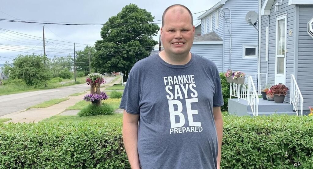 pengamat bencana dan cuaca asal Kanada, Frankie MacDonald, menyampaikan prediksi mengenai kemungkinan terjadinya gempa besar sebelum akhir 2026 di Indonesia/Foto : Dok. Istimewa