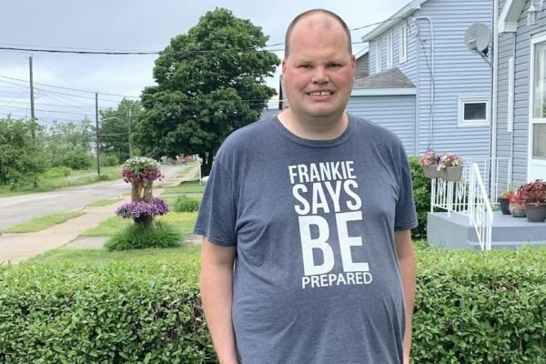 pengamat bencana dan cuaca asal Kanada, Frankie MacDonald, menyampaikan prediksi mengenai kemungkinan terjadinya gempa besar sebelum akhir 2026 di Indonesia/Foto : Dok. Istimewa