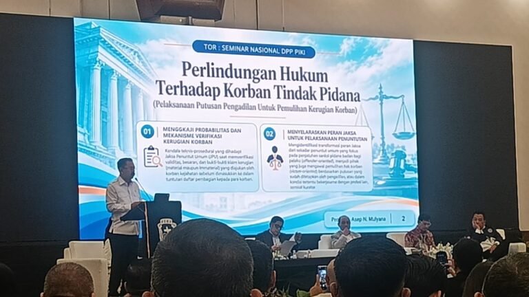 Prof. Dr. Asep Nana Mulyana, S.H., M.Hum. dalam agenda Seminar Nasional Hukum yang membahas perlindungan hukum terhadap korban tindak pidana, yang berlangsung di Balai Kartini, Jakarta, Selasa (20/10)/Foto : Dok. GPriority (Nindya Farhah Azzahrah)