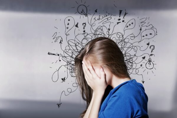Penelitian yang diterbitkan dalam jurnal Alzheimer’s & Dementia pada 2020 menemukan hubungan antara repetitive negative thinking (RNT), penurunan fungsi kognitif, dan peningkatan sejumlah penanda biologis yang berkaitan dengan penyakit Alzheimer/Foto : Ilustrasi Dok. AdobeStock