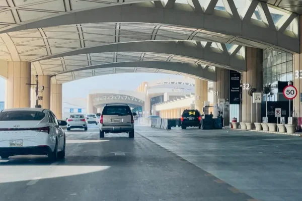 Seorang warga negara India meninggal dunia setelah mengalami luka dalam serangan di Bandara Internasional King Khalid, Riyadh, Arab Saudi, pada Sabtu (10/10)/Foto : Dok. AFP